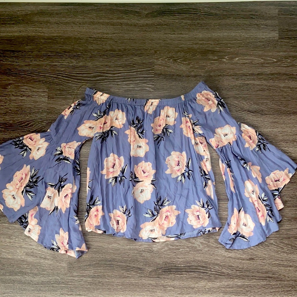 Never worn: off the shoulders floral blouse